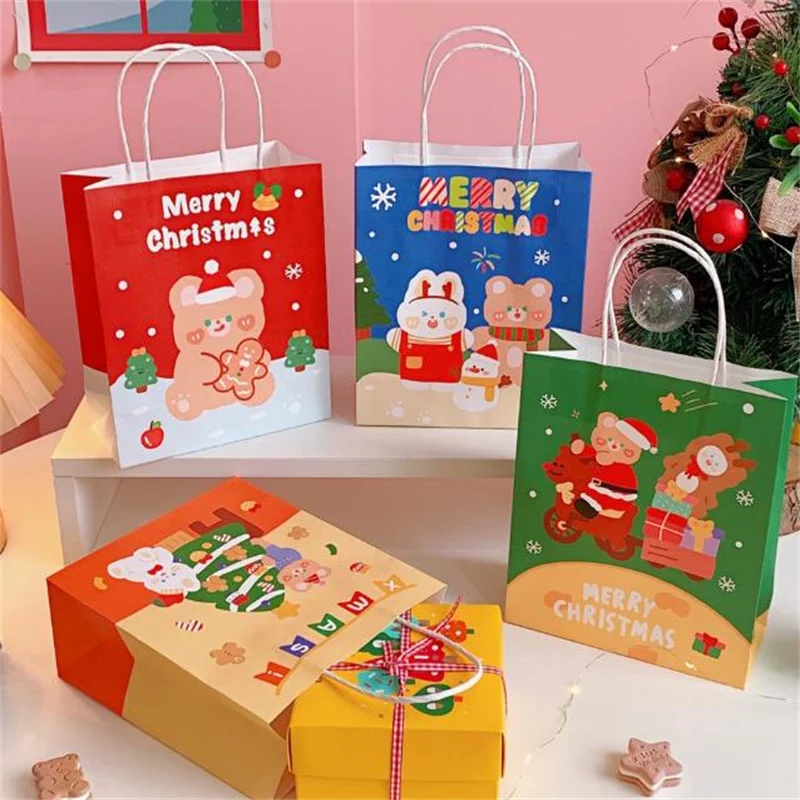 Customized Printing Christmas Theme Design Kraft Paper Handbag Cute Christmas Eve Candy christmas paper gift bag