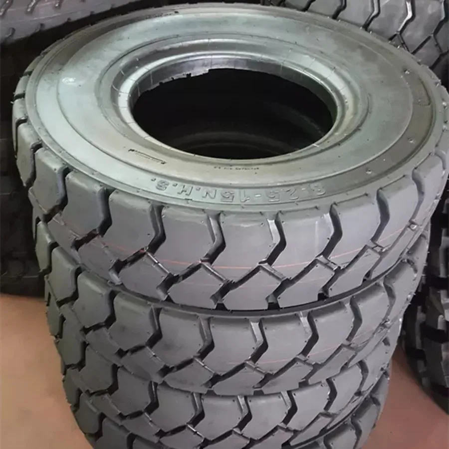 China cheap price forklift pneumatic tyre 8.25-15 8.25*15 industrial forklift tyres llantas