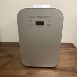 Single Zone LCD Adjustable Temp 8L Silver Glass door AC/DC  Counter top Car Refrigerator Make-up Mini Fridge