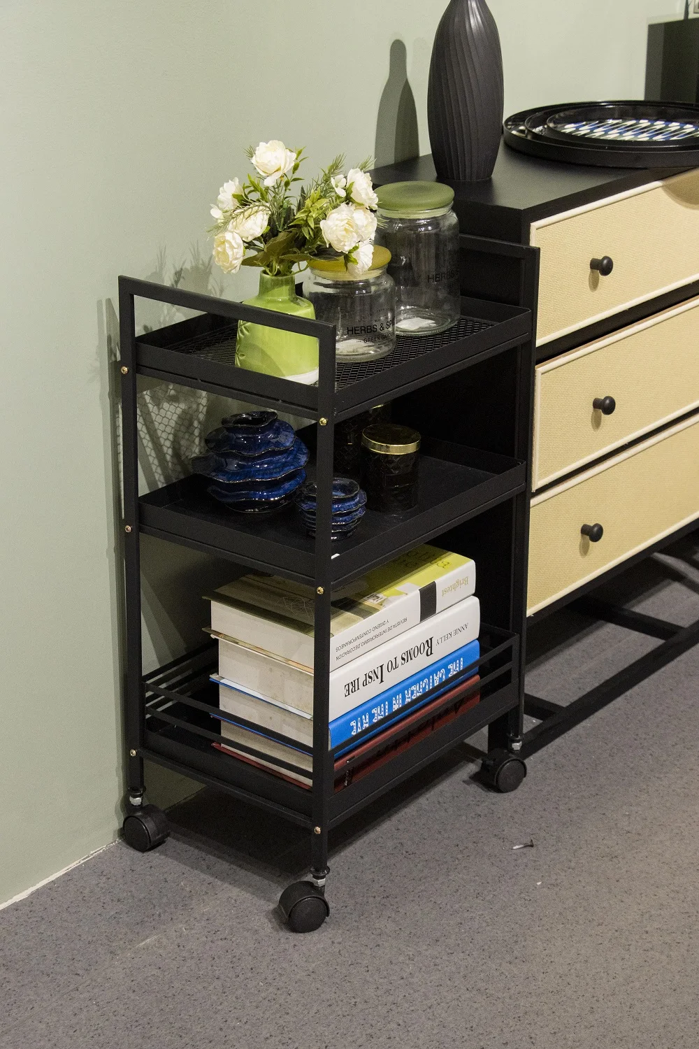 K&B contemporary iron multi layer storage shelf hotel drinks trolley bar luxury black service cart kitchen rack