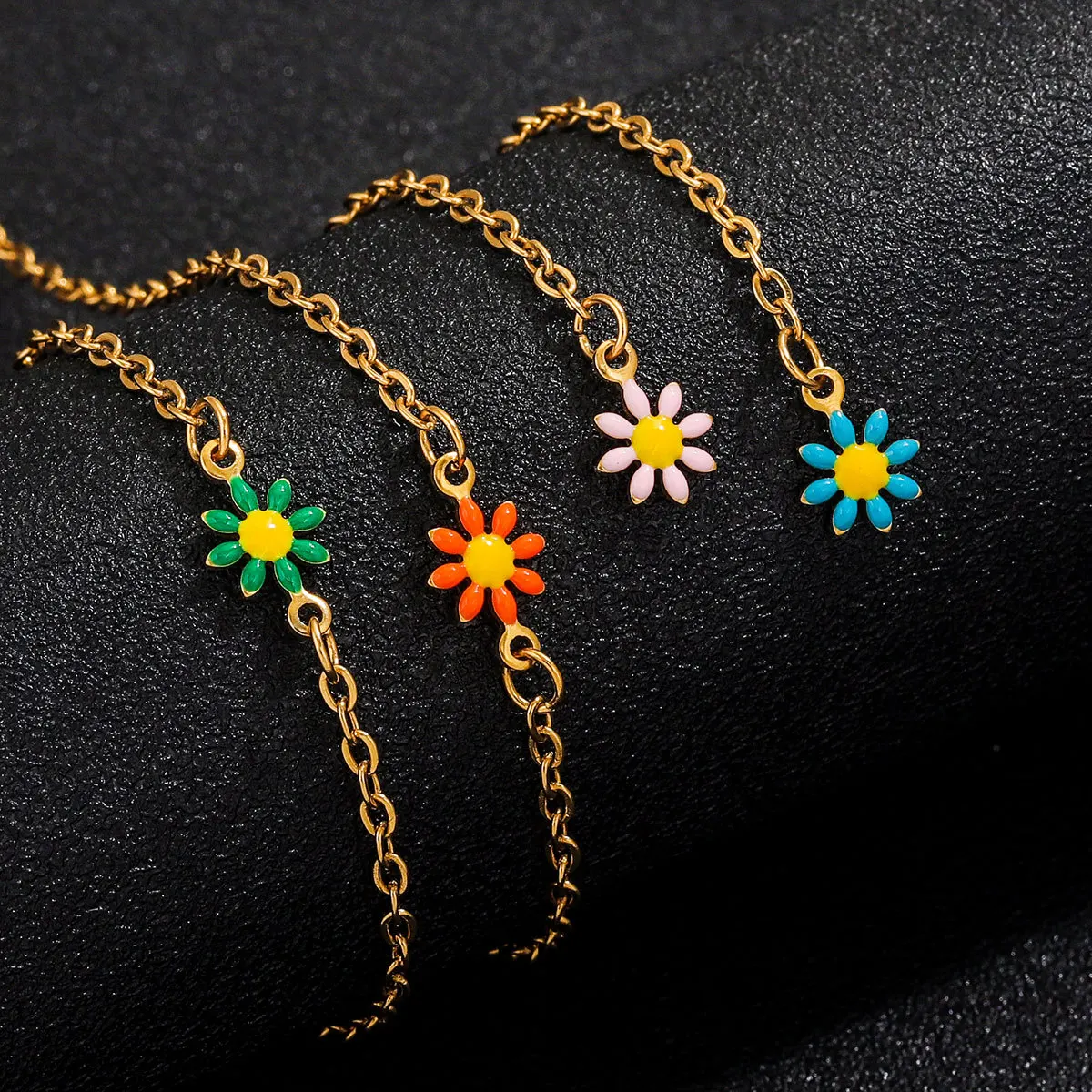 Vacuum Gold Plated Stainless Steel Small Dripping Oil Daisy Flower Charm for DIY Jewelry