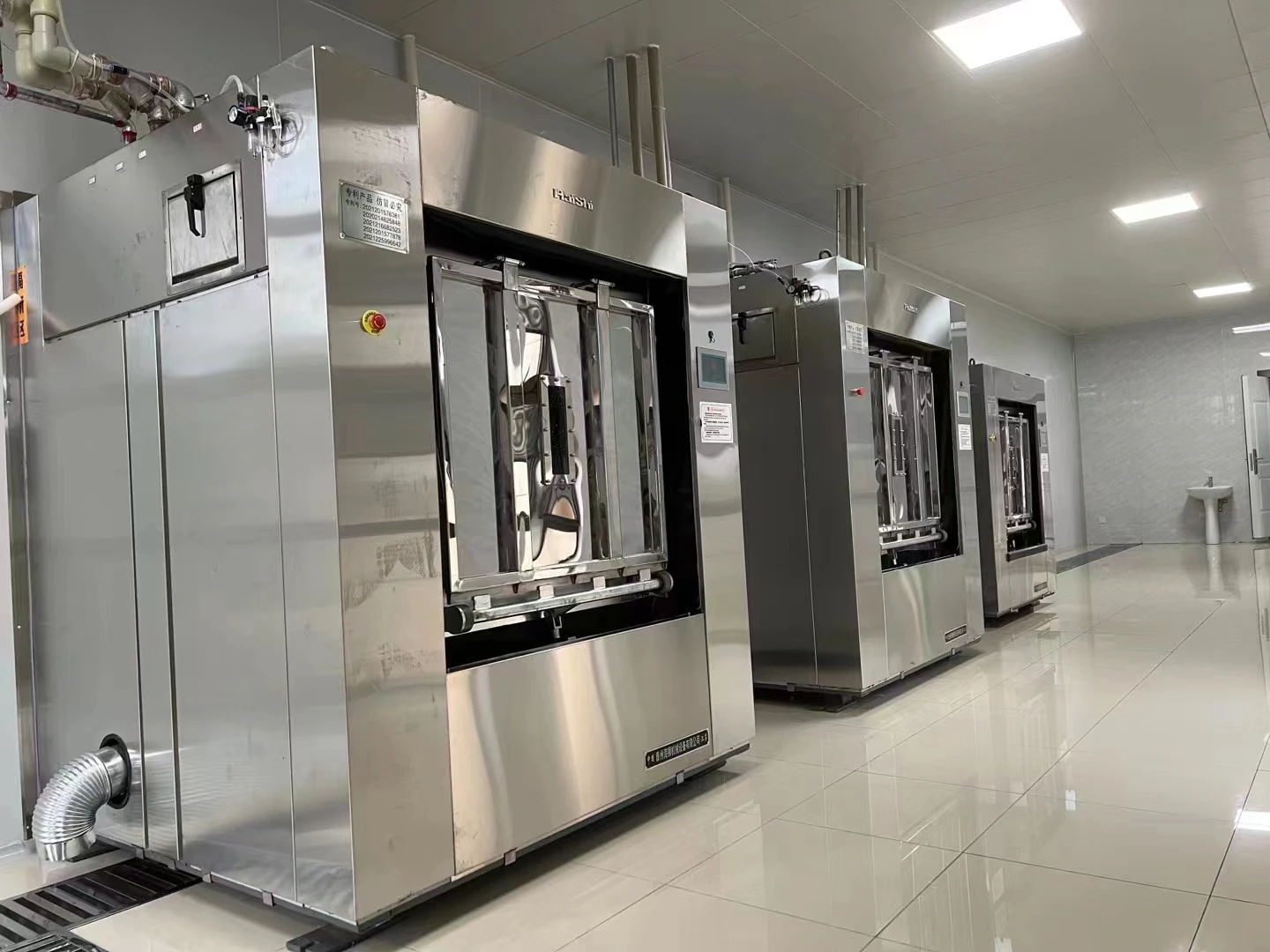 industrial Fully Automatic 30kg,50kg,100kg big barrier Hospital Washing Machine