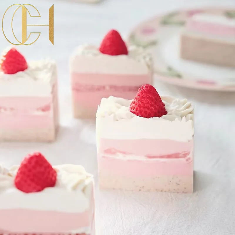 Wedding Gift Cute Luxury Facial Hand Essential Oil Amino Acid Skin Care Strawberry Cake Soap with Fragrance