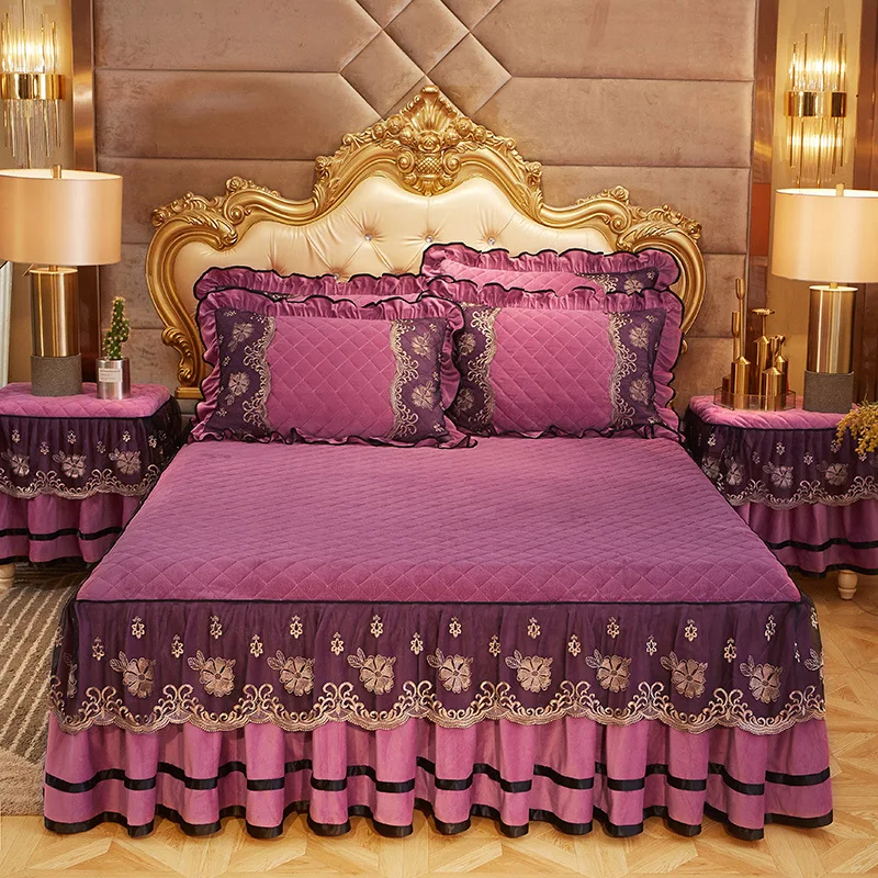Luxury Bedspread Lace Embroidery Bed Skirts Mattress Cover Pillowcases European Royal Blue Velvet Bedding Set