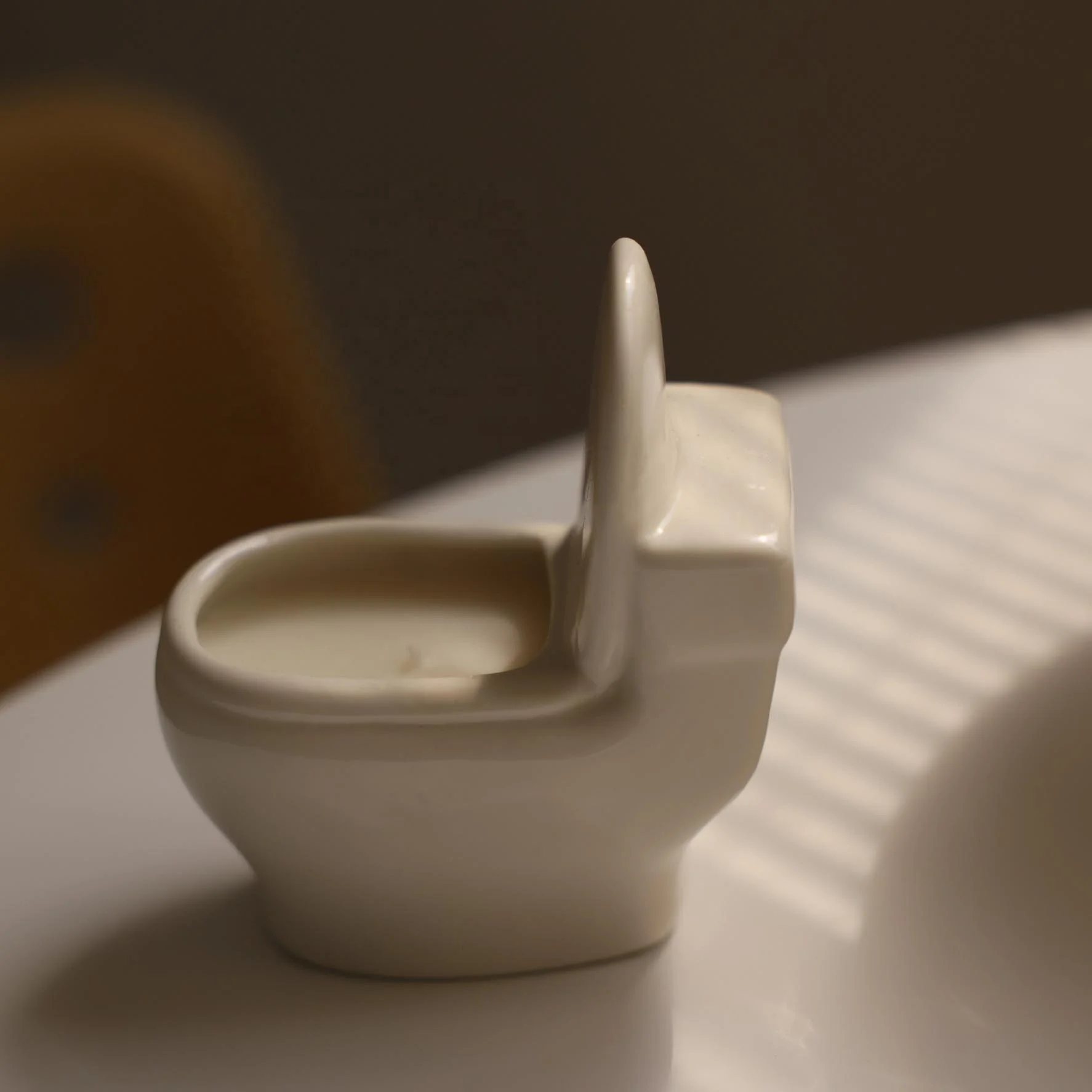 Creative Funny Toilet Modeling Customized Benediction Paraffin Wax Handmade Decorations Fragrance Aromatherapy Scented Candles