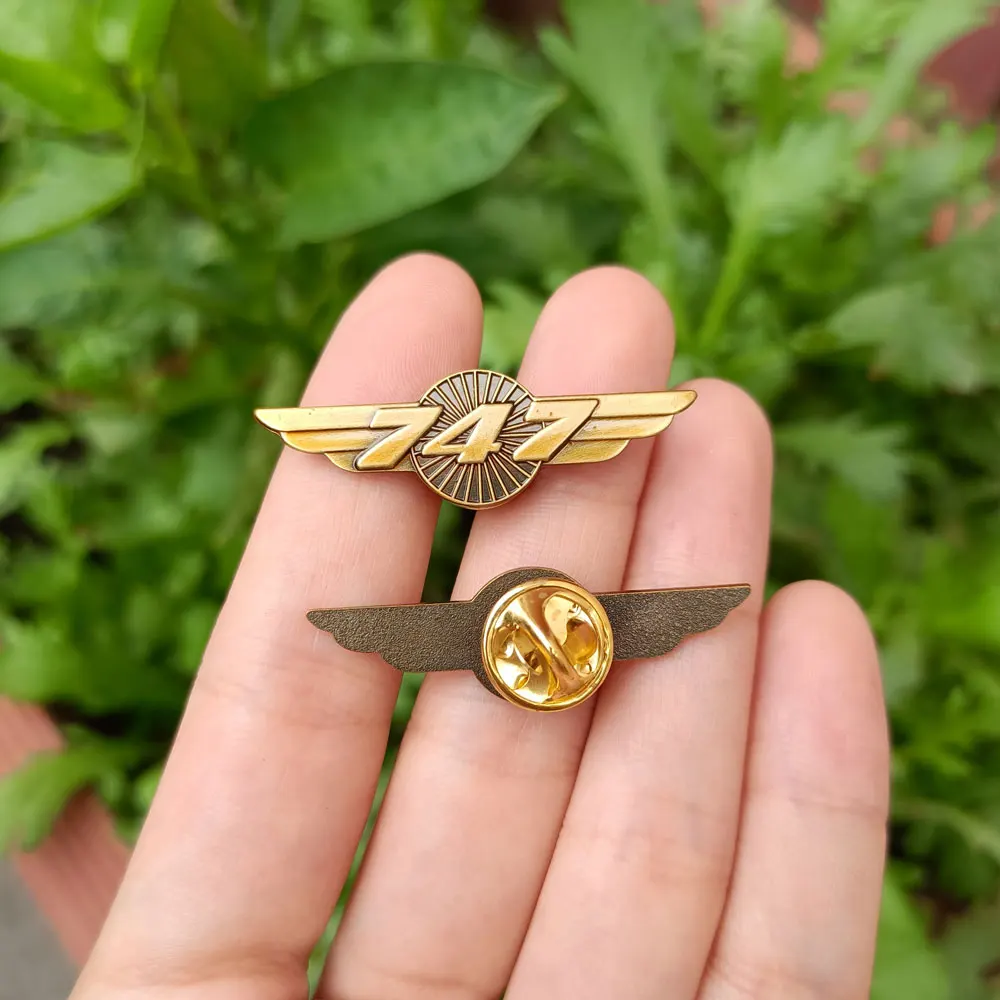 Bulk Custom Pin Badge Soft Hard Enamel Metal Wing Aircraft Lapel Pin