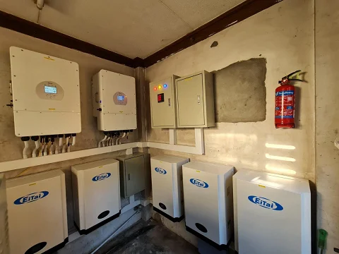 DEYE Hybrid Inverter 30kw 40kw 50kw 3 Phase 14kW 15kW 16kW 18KW 20kW Three Phase SUN-30K-SG01HP3-EU-BM3