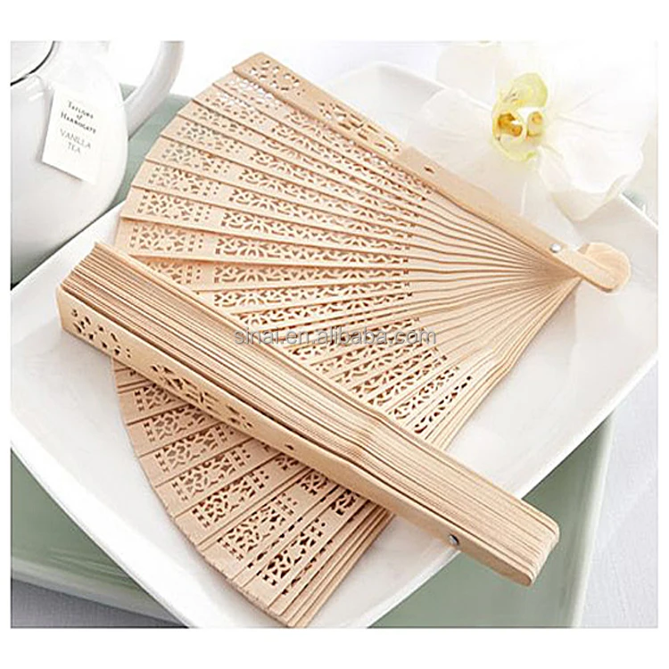 Chinese Factory Popular Wedding Gift Personalized Sell Well Party Souvenir Gift Luxury Sandalwood Fan