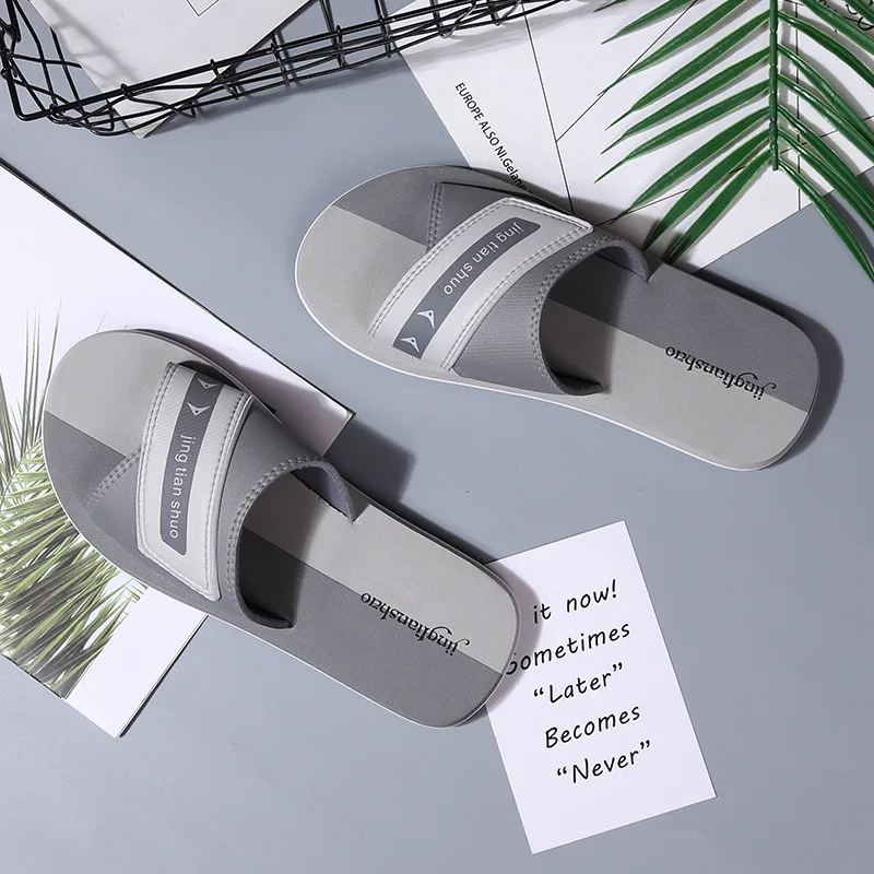 Waterproof men beach slippers summer flip flops for men wholesale