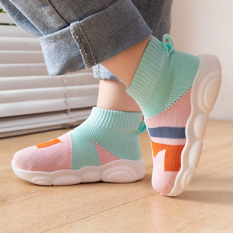 Spring and Autumn Indoor Floor Single Shoes Soft Sole Anti Slip Toddler Shoes 0-3 Year Baby Walking Shoes