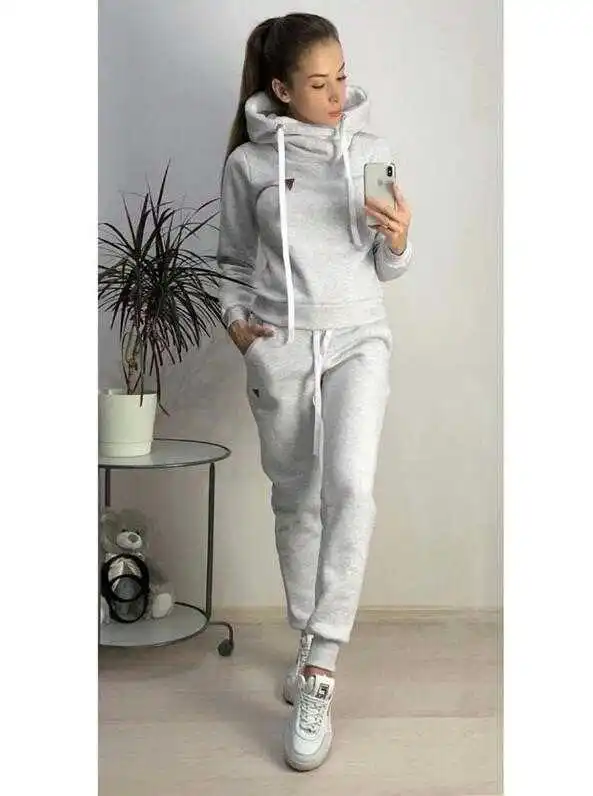 Real shot jacket coat T-shirt women autumn and winter fiery new two-piece fashion casual sports suit sweater women spring