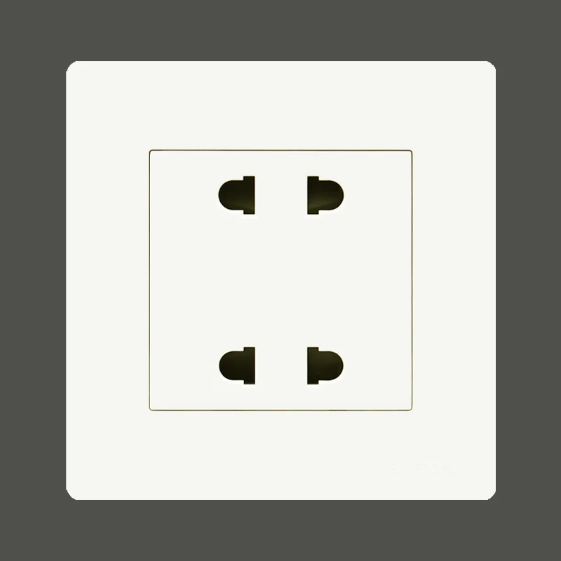 4 Pin Socket PC Material Panel Flush Type 10A 250V White Color Wall Switch Socket