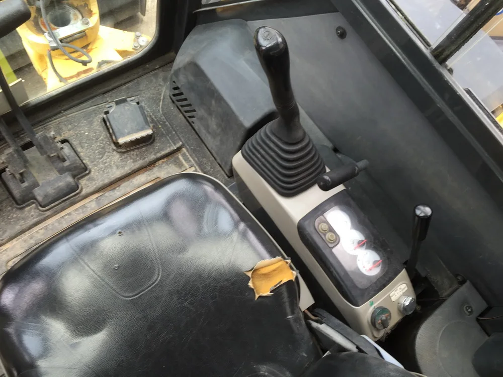 Rubber rotation Shovel attached Komatsu PC30MR-2