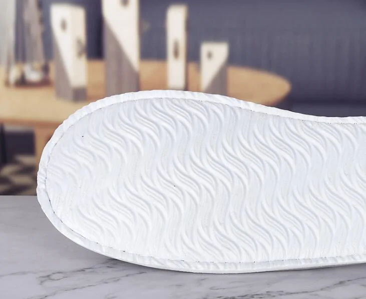 Trendy Hotel Supplies Hotel Comfortable Soft Slippers Customized Logo Bathroom SPA Hotel Disposable Slippers