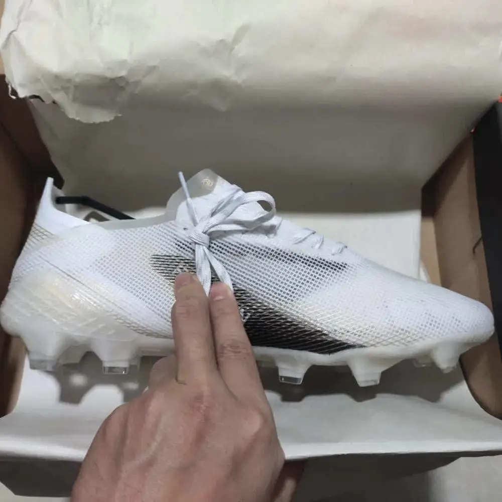
2020 new factory direct brand mens ghosted football soccer shoes cleats X 20.1 football soccer shoes boots 
