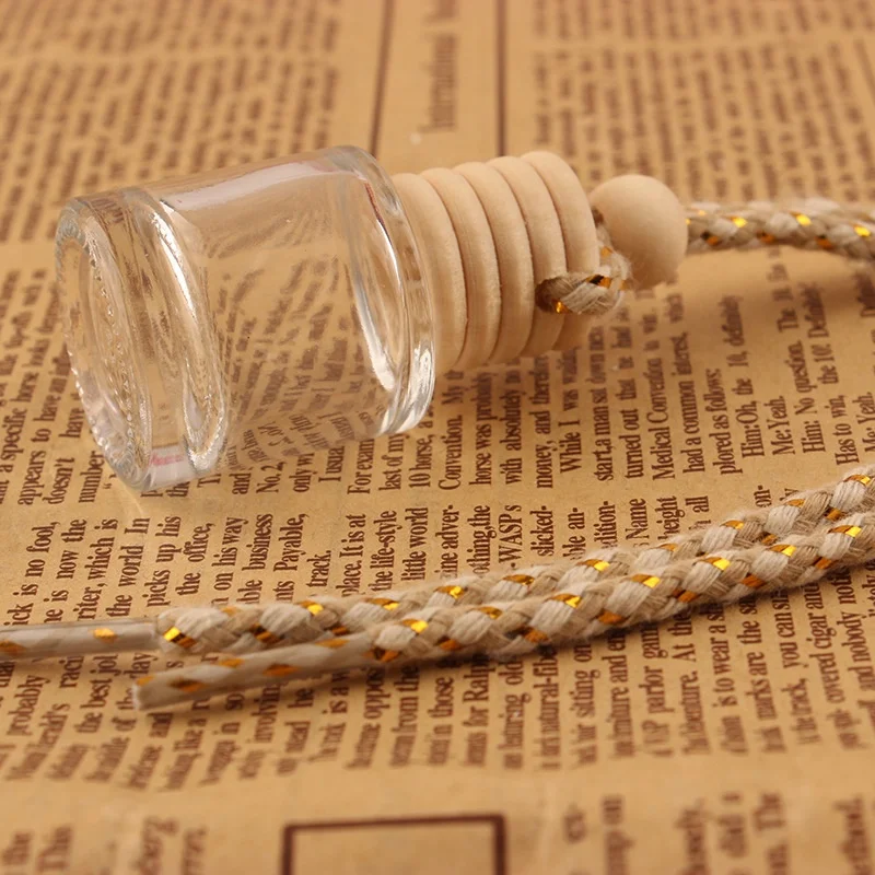 Interior Decoration 5ml Empty Car Bottle Pendant Car Perfume Bottle Empty Essential Oil Container