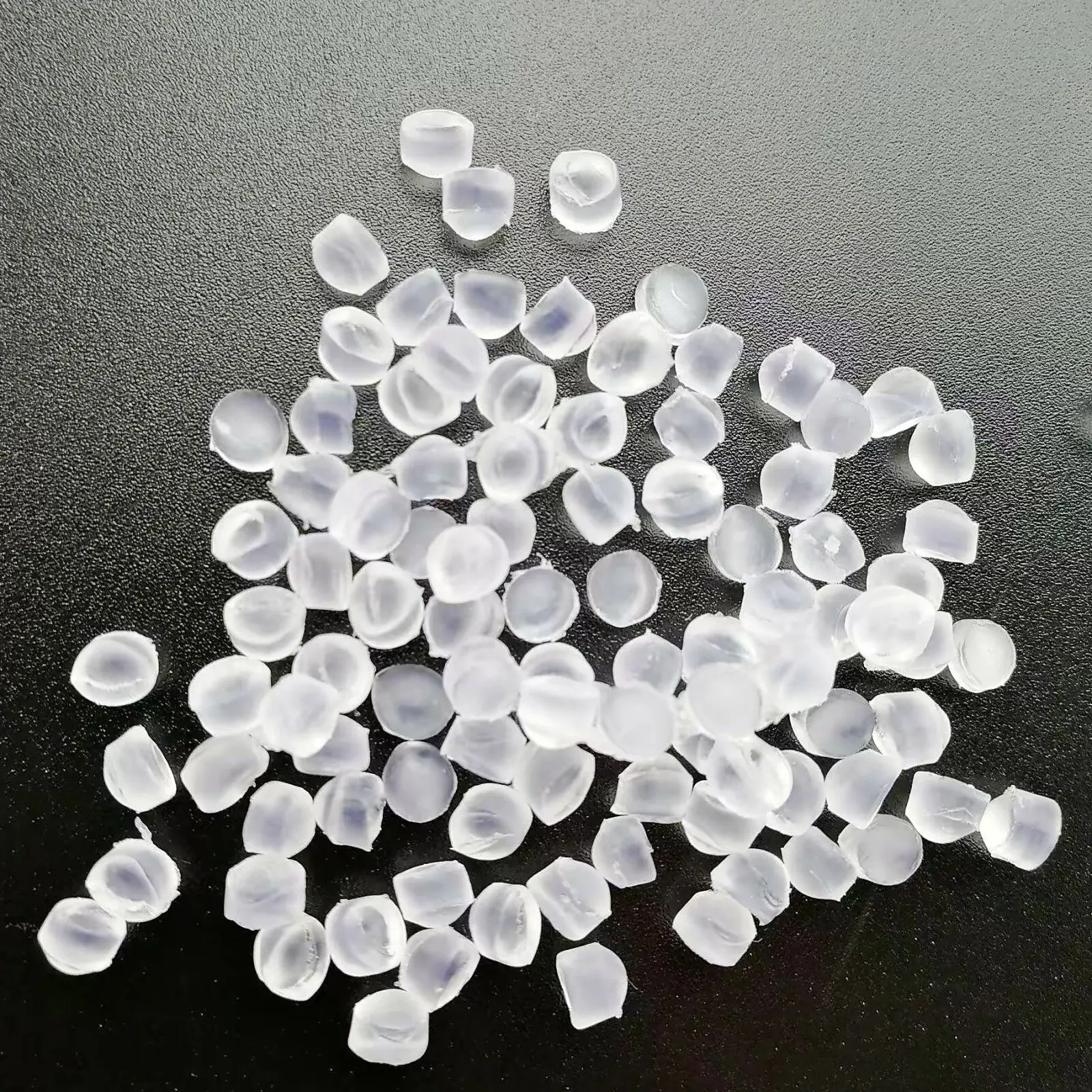 High Quality PVC LSZH LDPE  Raw Material for Shoe Sole Pipe Slipper Wire and Cable Raw Factory Provide