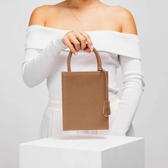 New Trendy Lady Leather Bag Own Brand Design Luxury Shopping Party Tote Bag 2021 Small Handbag For Women Custom