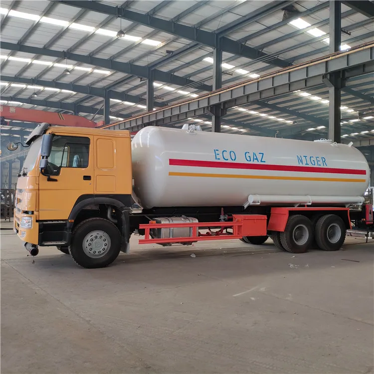 12Tons LPG Road Tanker for Sale 6*4 Bobtail Truck Gas Transport and Dispensing
