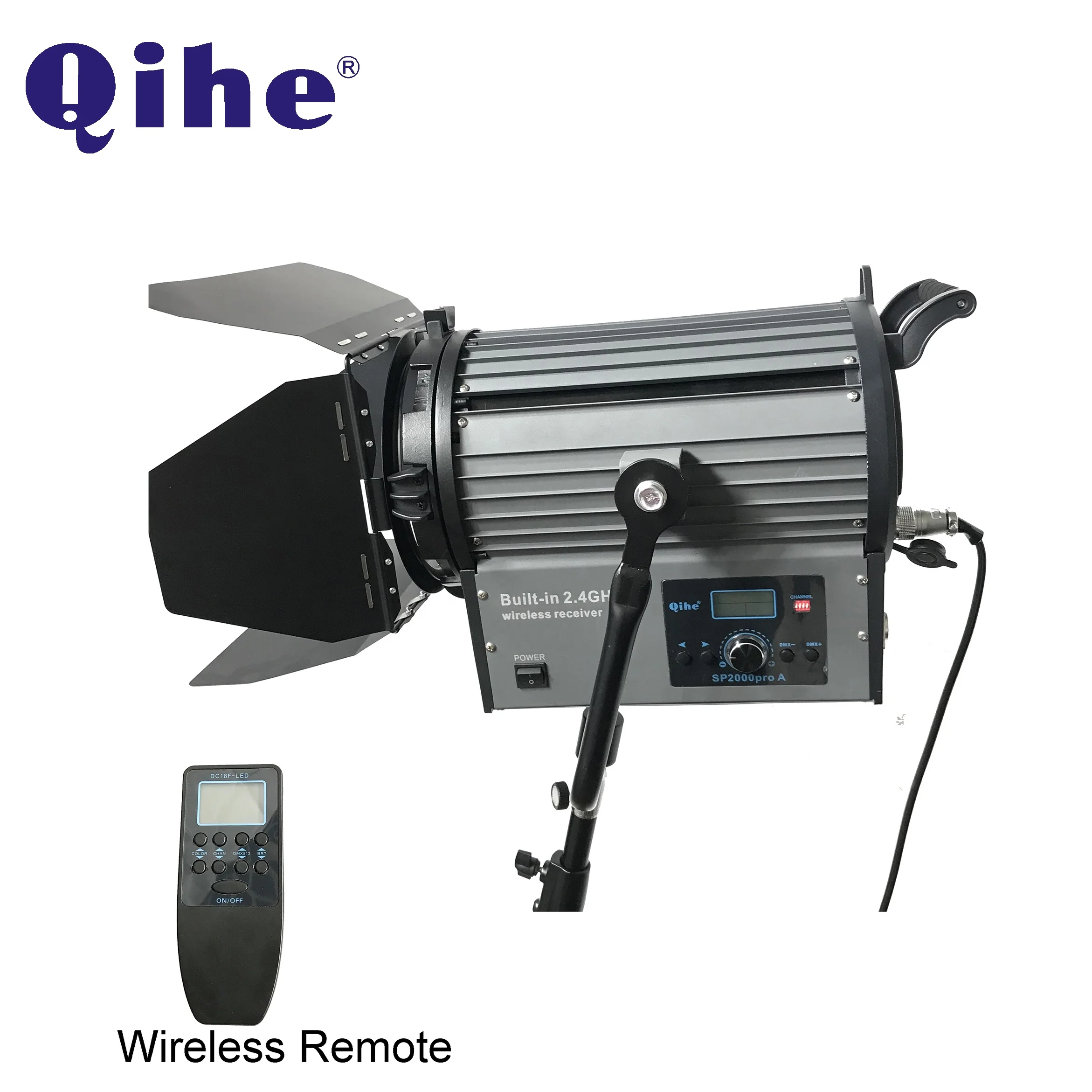 
Светодиодная лампа-френель QIHE SP-2000PRO A ,200 Вт с беспроводным дистанционным управлением, 5600K,DMX 512 