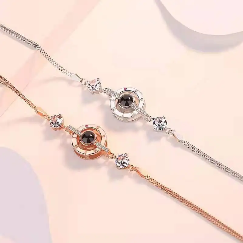 2022 Hot Sale I Love You 100 Languages Projection Crystal Heart Romantic Jewelry Chain Pendant Bracelet For Women Gift