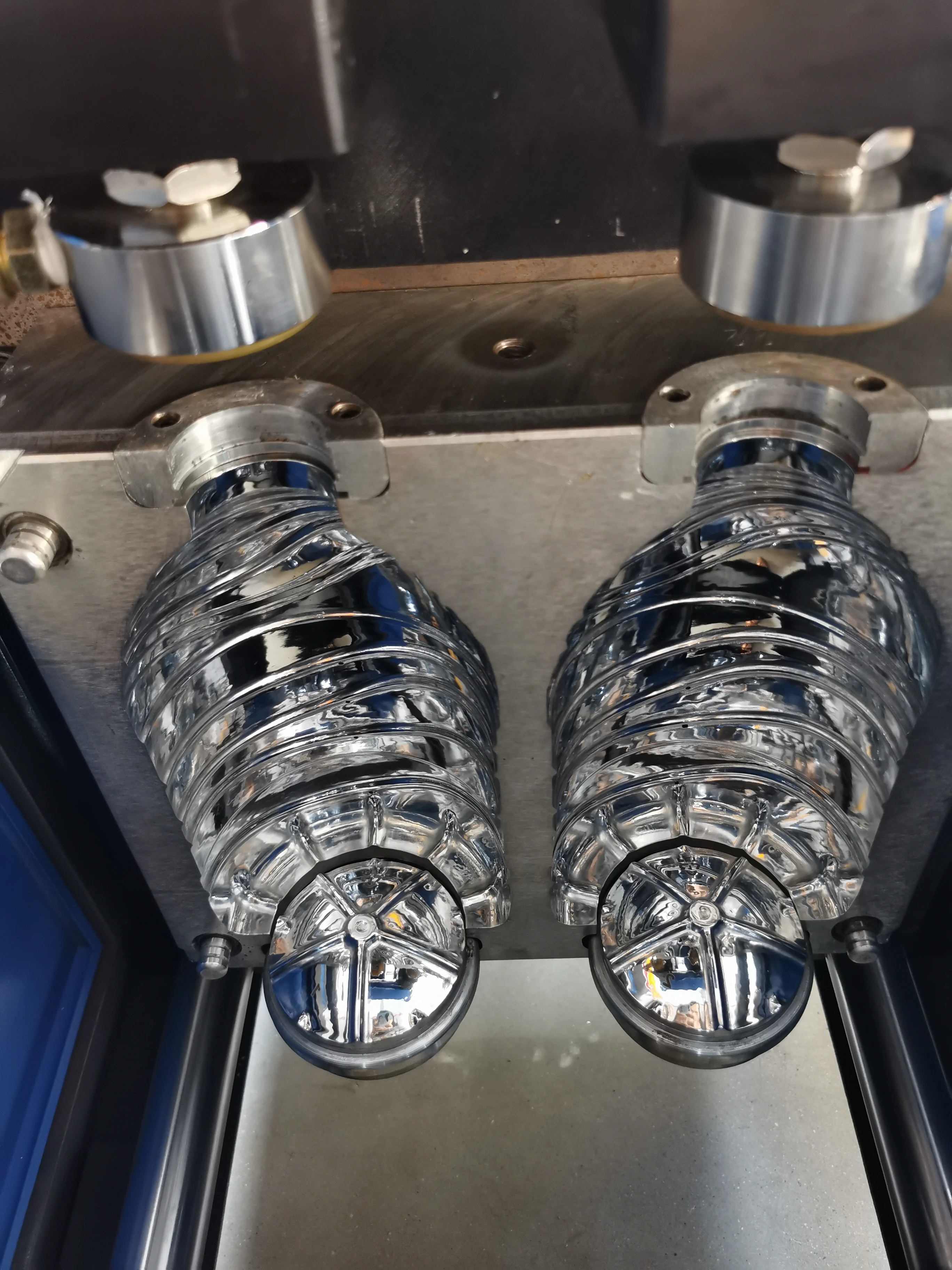 3L  PP PET wide mouth candy jar pet blowing machine  bottle mold auxiliary machine