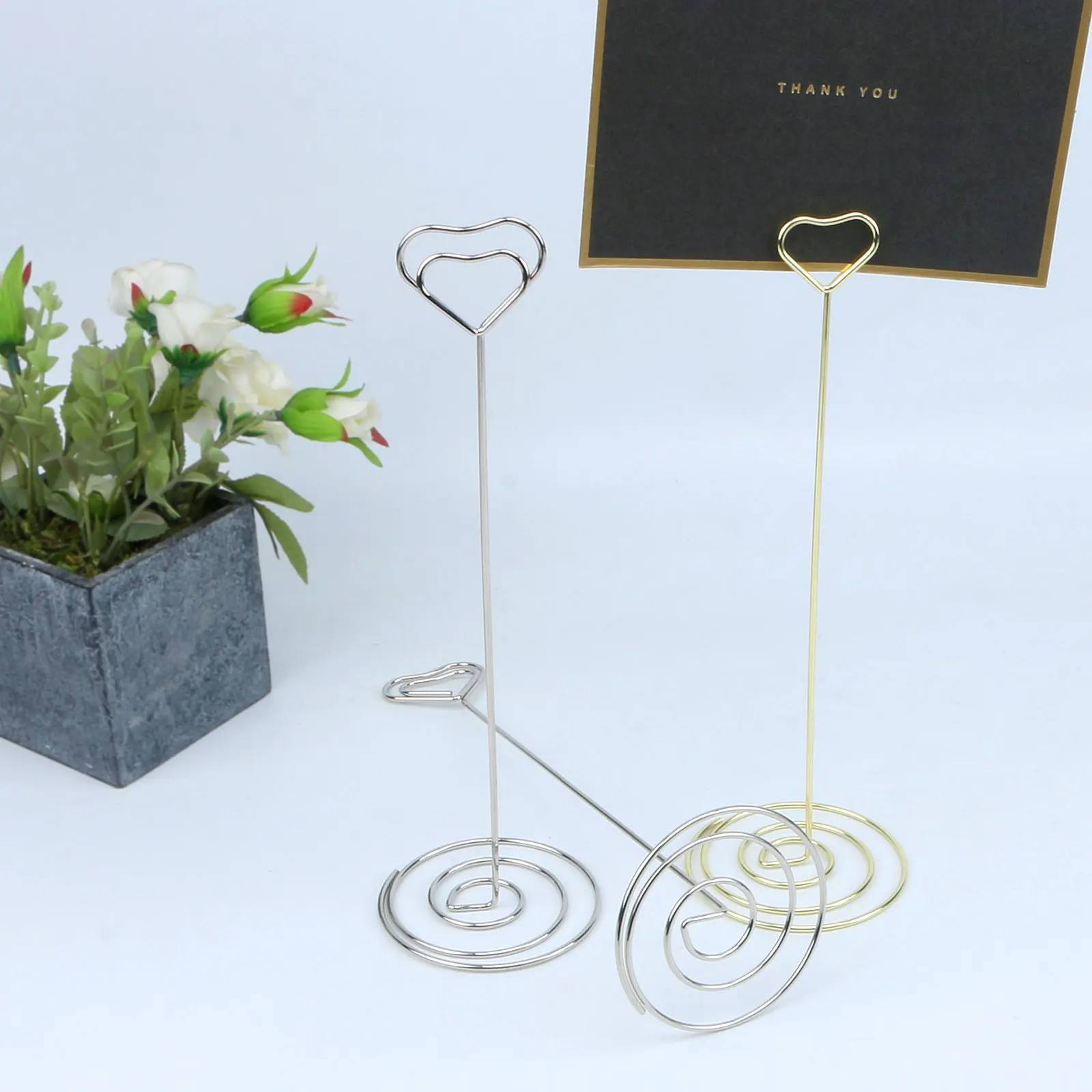 YS2003 Wholesale High Metal Heart Shaped Wedding Party Name Cards Menu Memo Clips Table Number Holders Place Card Holder