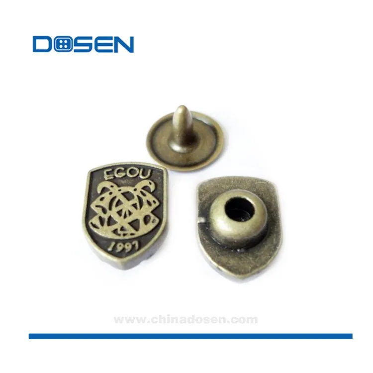 factory goods Custom customized shiny rivet studs garment accessories rhinestone rivet for clothes OEM