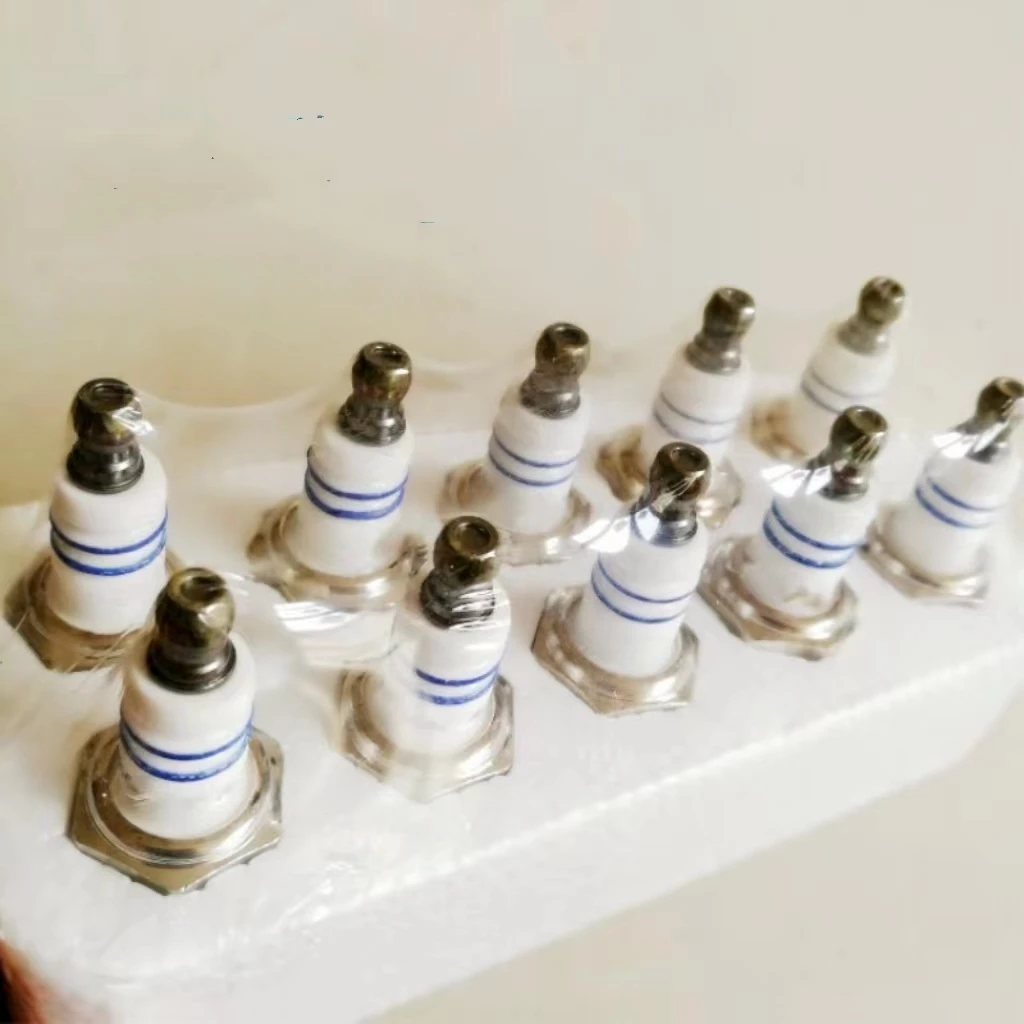 WS6F Chainsaw spark plug two-stroke mower 7021 BPM6A spark plug small gasoline engine wholesale