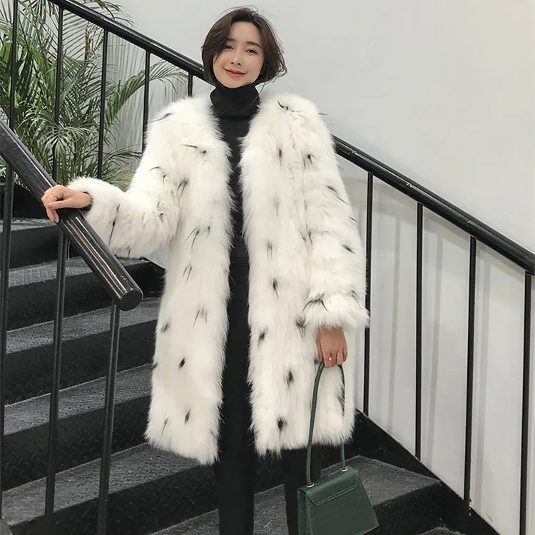 Factory wholesale custom spot New Elegant fox fur coat long white winter real fox fur coat fox mink coat fluffy jackets women