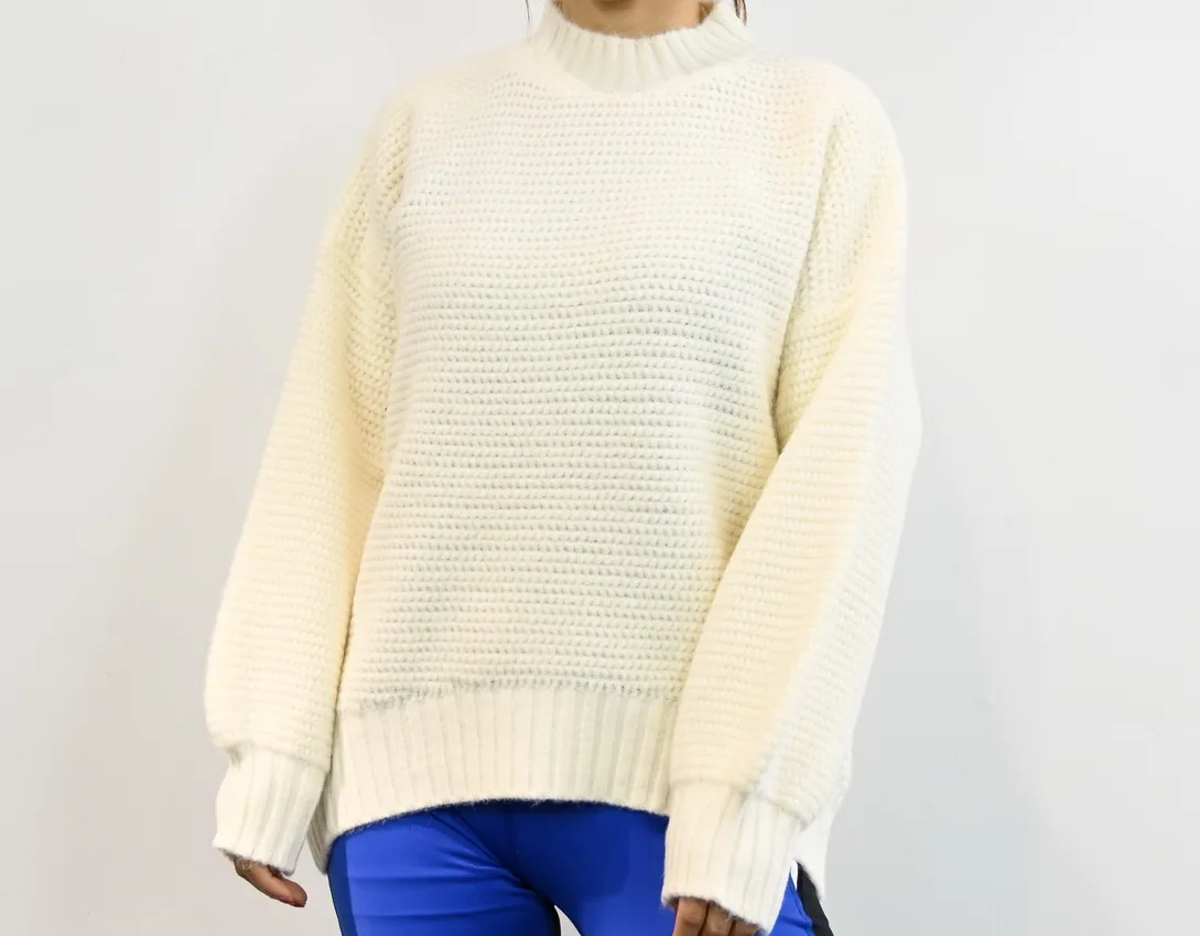 OEM Winter Fashion Custom Ladies Long Sleeve Women Girl Thrift Oversize Clothing Casual Knitted Pullover Sweater Top