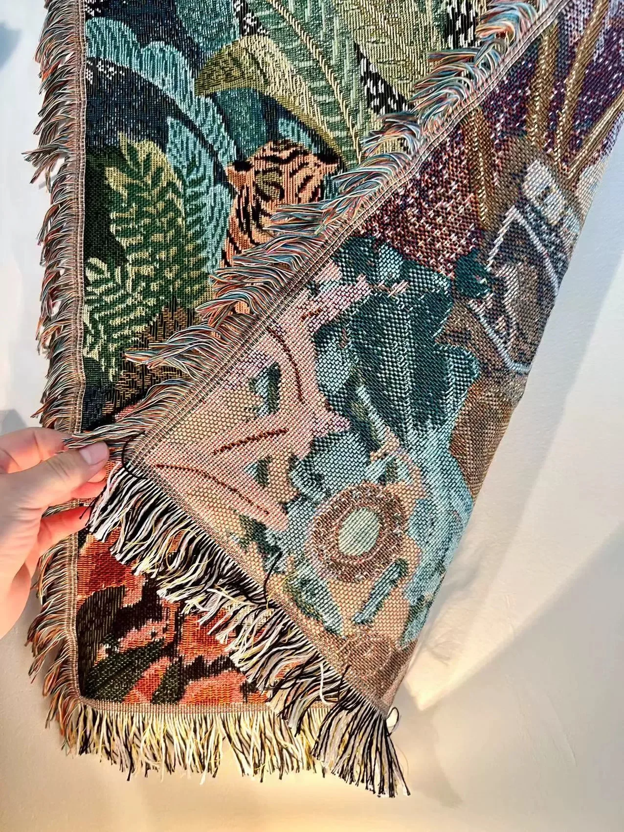 New Design Custom Jacquard Tapestry Design Pattern Woven Bohemian Cotton Polyester Blend Throw Blanket With Logo