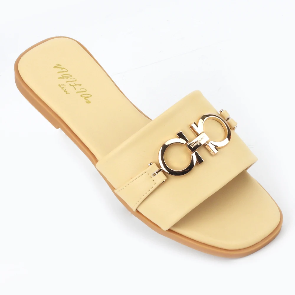 Hot Style Red Fashion Minimalistic Golden Metal Buckle Chic Sandals Flat Double Ring Chain Outdoor Women Casual Ladies Slipper