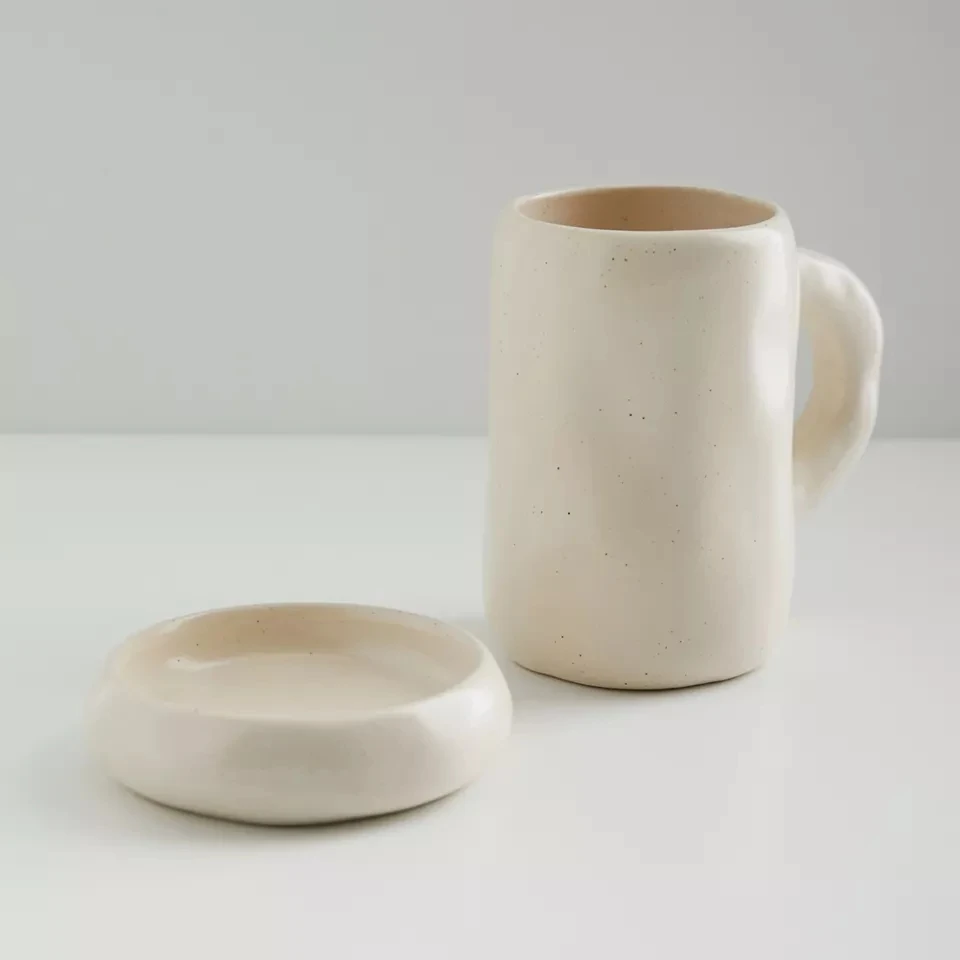 Elegant matte drinkware gift item big speckled mugs cheap handmade wholesale custom logo ceramic mug with saucer