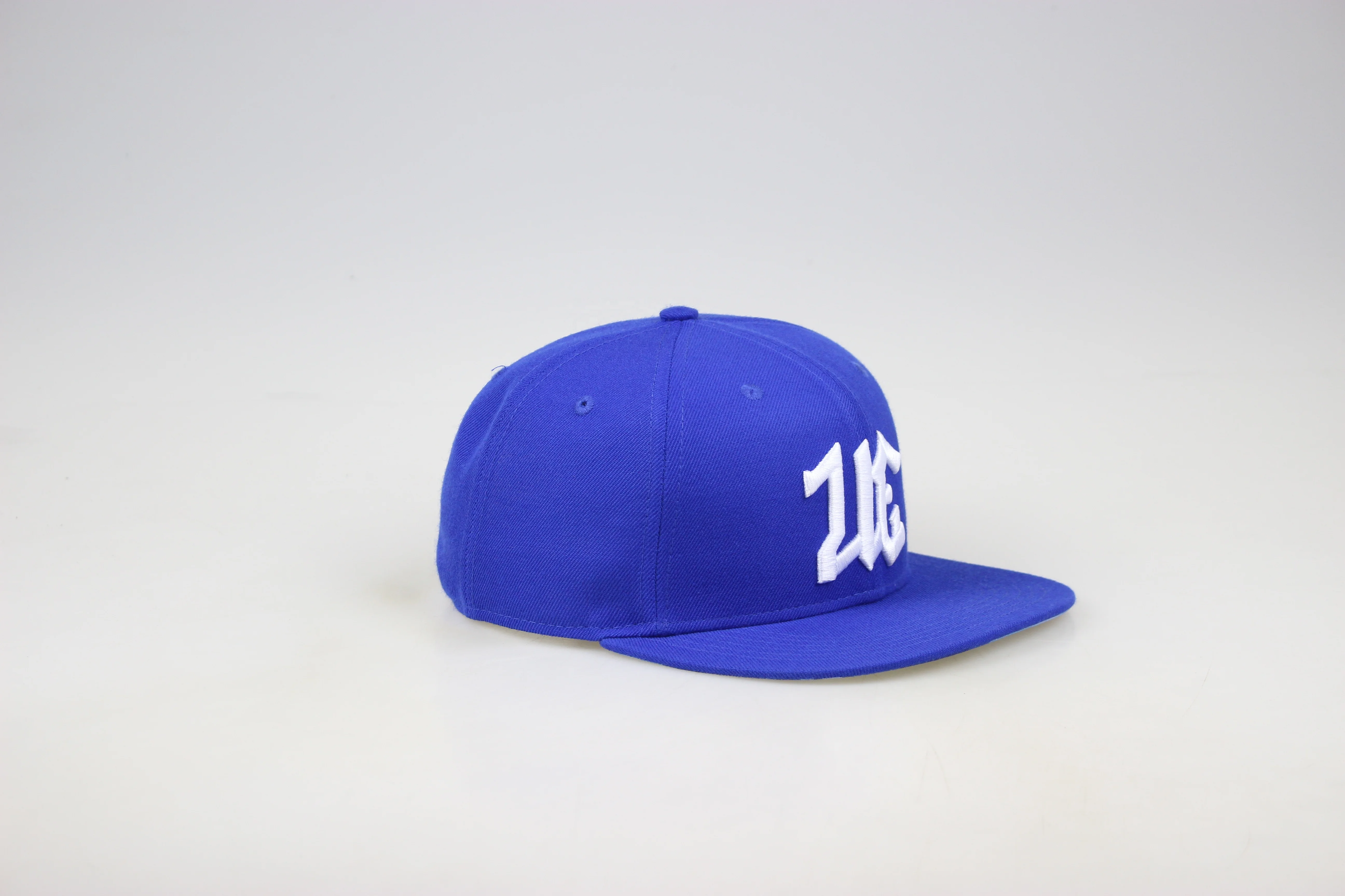 Custom Logo Unisex Flat Brim Snapback Hat 6 Panel  Hot Fashion Sports Caps Hip Pop Cap