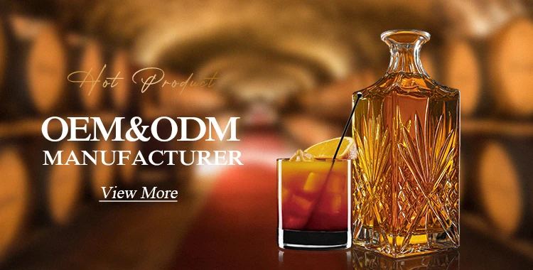 Wholesale high quality flat shape transparent glass bottle for brandy XO wine.