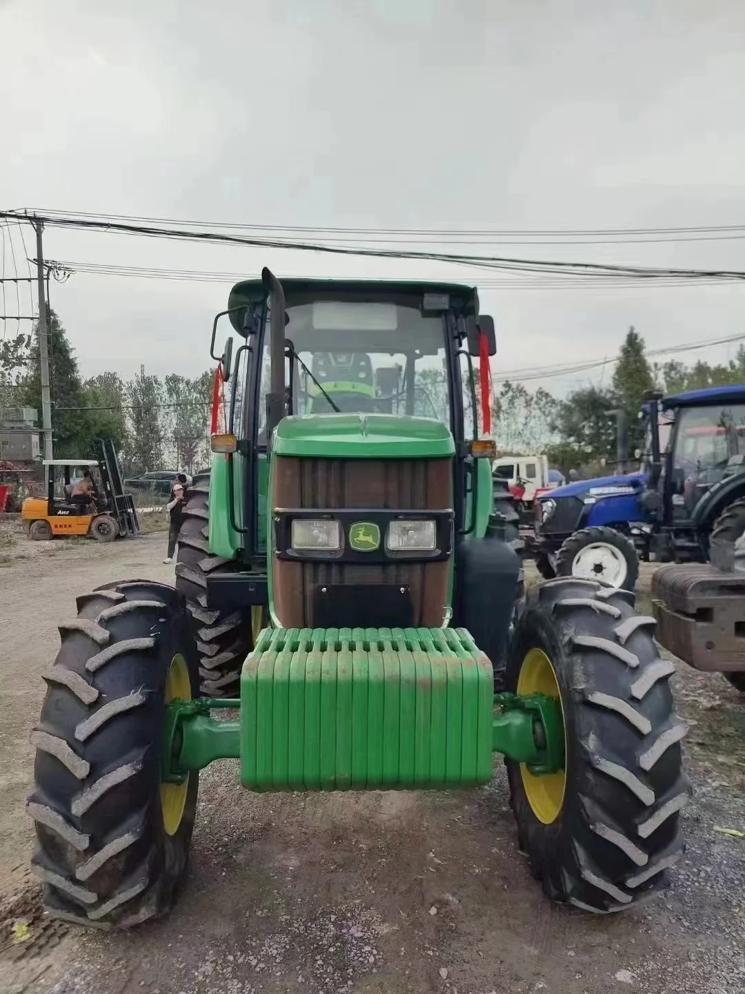 High Quality John Deer Wheel Tractor Hot Selling Used Farming Supply Used Tractor 6 cylinders