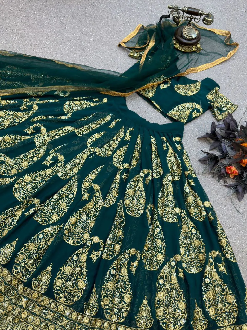 Hot Selling Designer Bridal Lehnga Choli for Wedding Party Wear Lahnga Choli India 2023 Design Buy From Indian Manufacturer