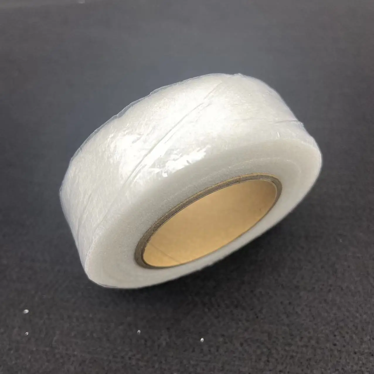 Hot Sale 1cm 1.2cm 1.5cm 2cm 3cm Iron-on Hemming Tapes Fusible Bonding Garment Accessories Black/White hemming web tape