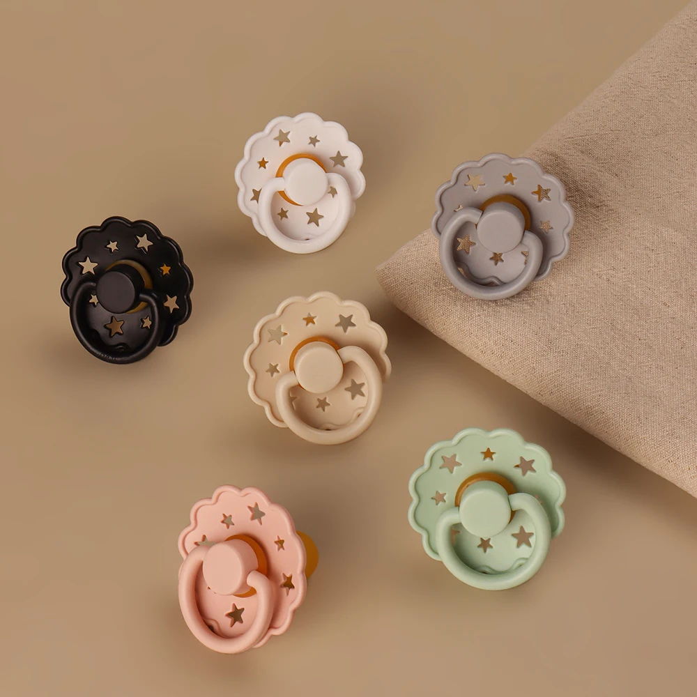 High Quality Unique Bpa Free Soft Baby Pacifier Silicone Nipple latex for Babies 0-18 Months Baby Soother