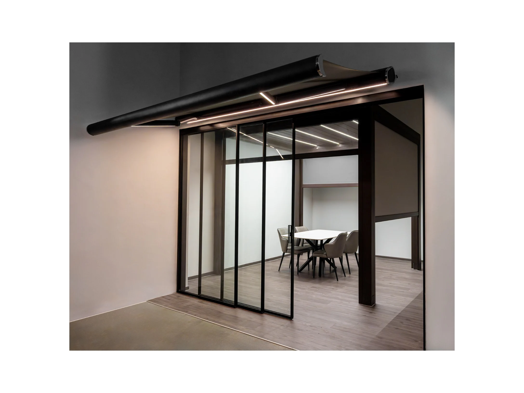 Long Life High Quality Elegant Patio Awnings With Built-In Led Lighting For Nighttime Outdoor Enjoyment