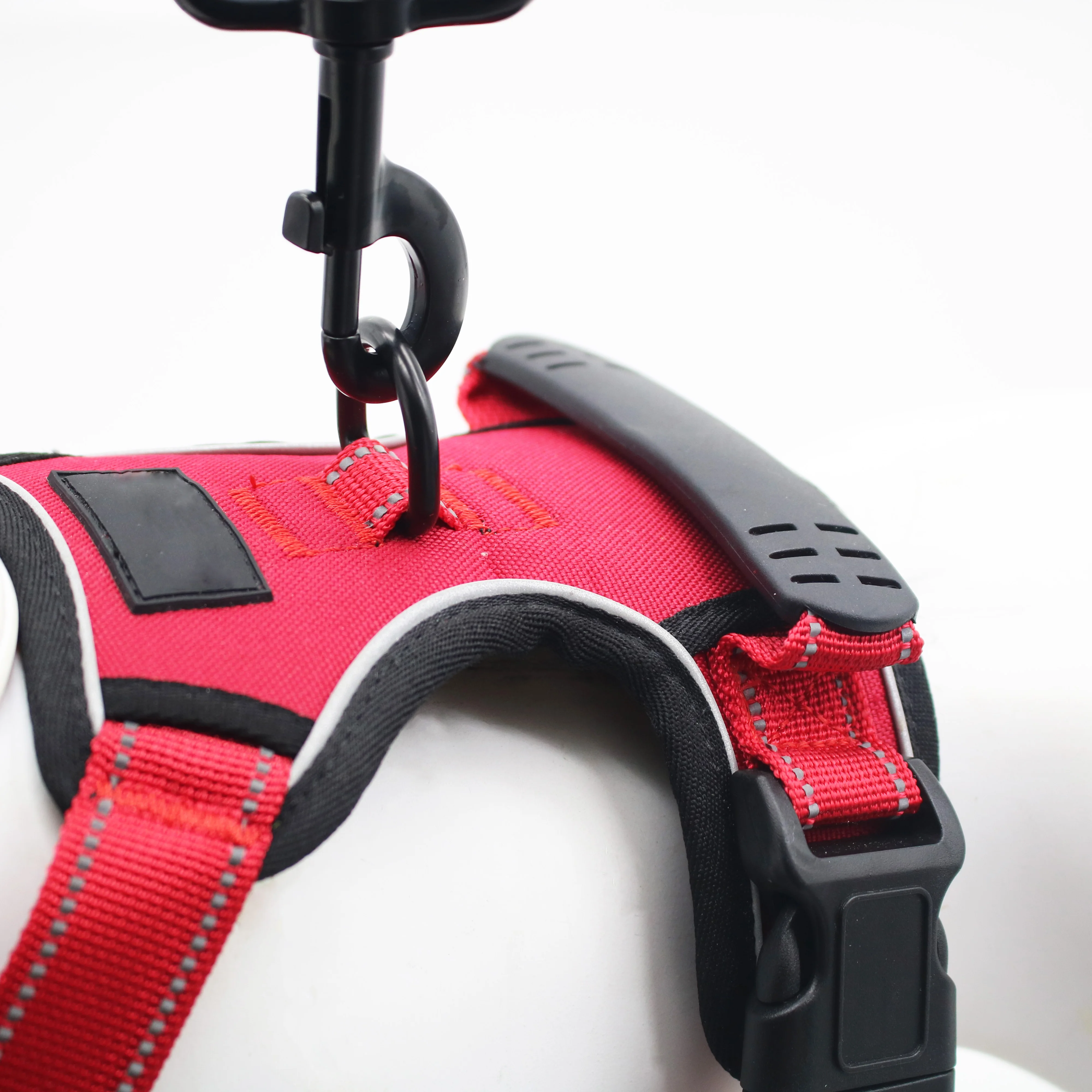 Manufacturers Direct Design Mesh Breathable Reflective Design Adjustable Chest Strap Explosion Proof Vest Nylon Dog Harness