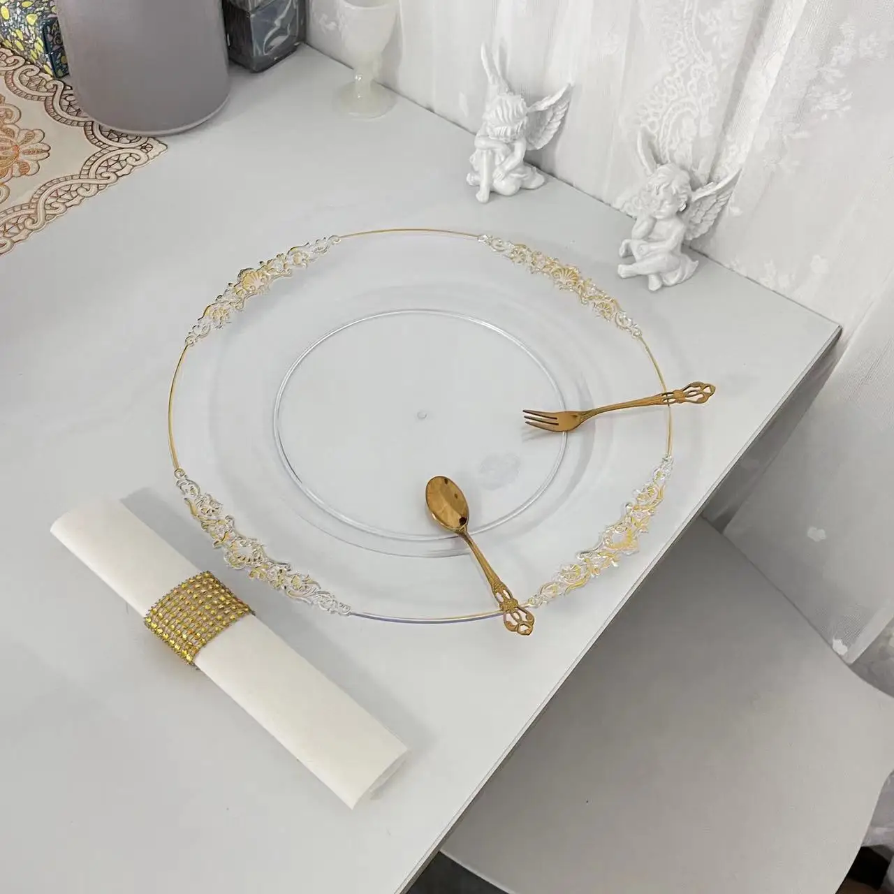 YOUYIZUO Beauty And The Beast Party  13inches Cake Plate Stand Plate Set Party Decorations Gold Plastic Plate For Wedding