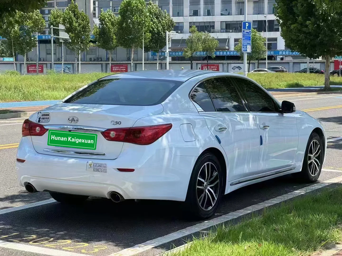 Подержанные автомобили 2015 Infiniti Q50L 2 0 T с панорамным Люком на крыше кожаные сиденья левое рулевое управление подержанные для продажи