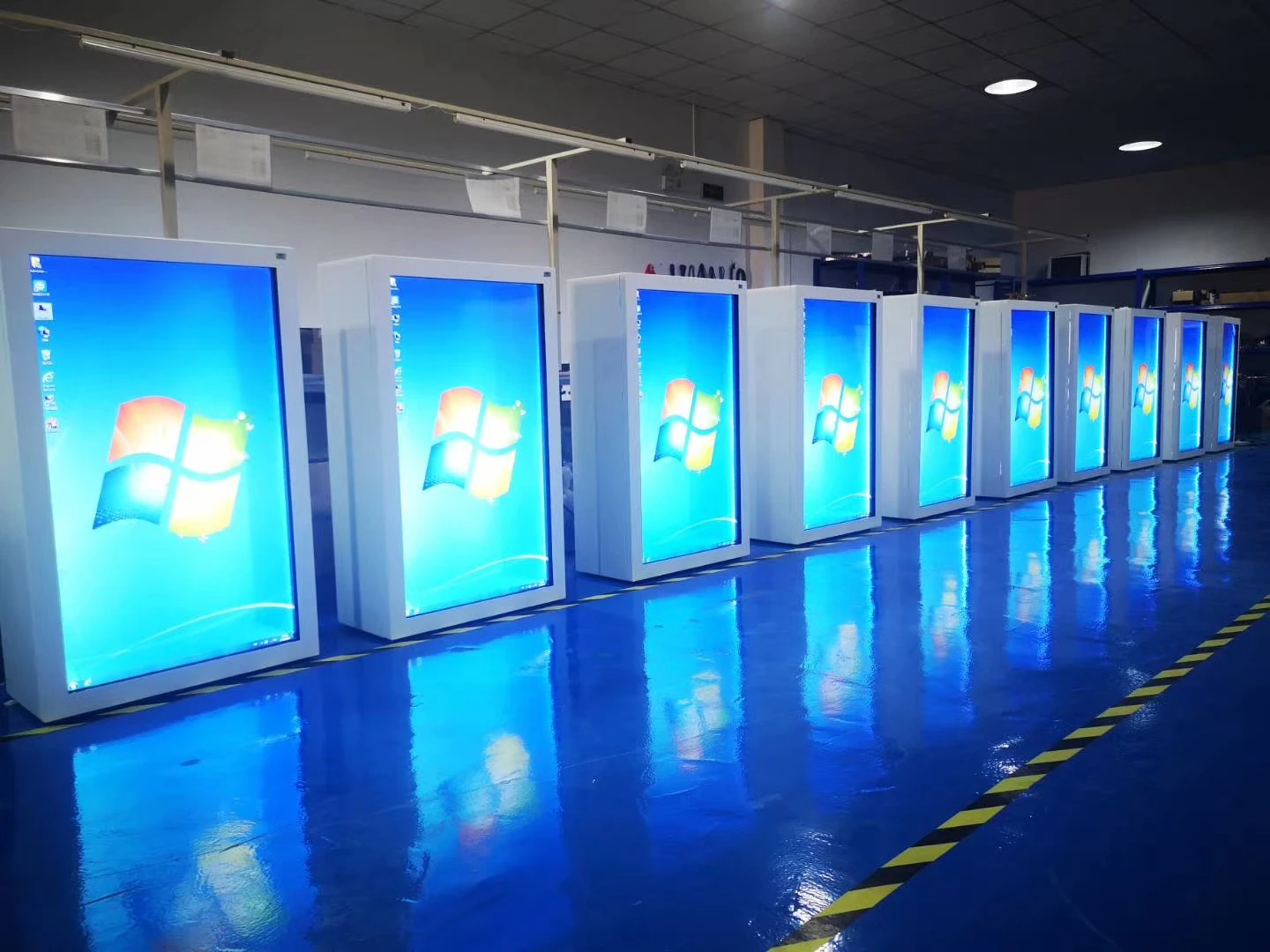 Plug and play VGA HD-MI smart touch 3840*2160 4k display 3D advertising transparency lcd screen 86 inch