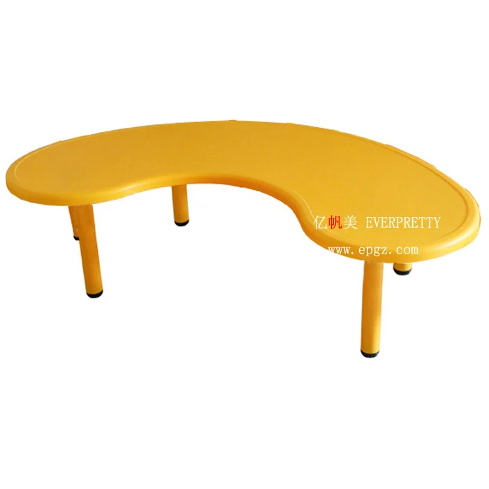 Kindergarten Furniture Height Adjustable Kids Activity Table  Kidney Shape Wooden Kids Table