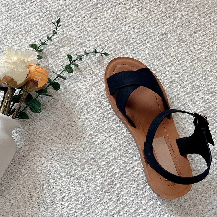 Flat Thong Strap Hollow Out Flip Flops Low Heel Casual Beach Sandals Woman Sandals