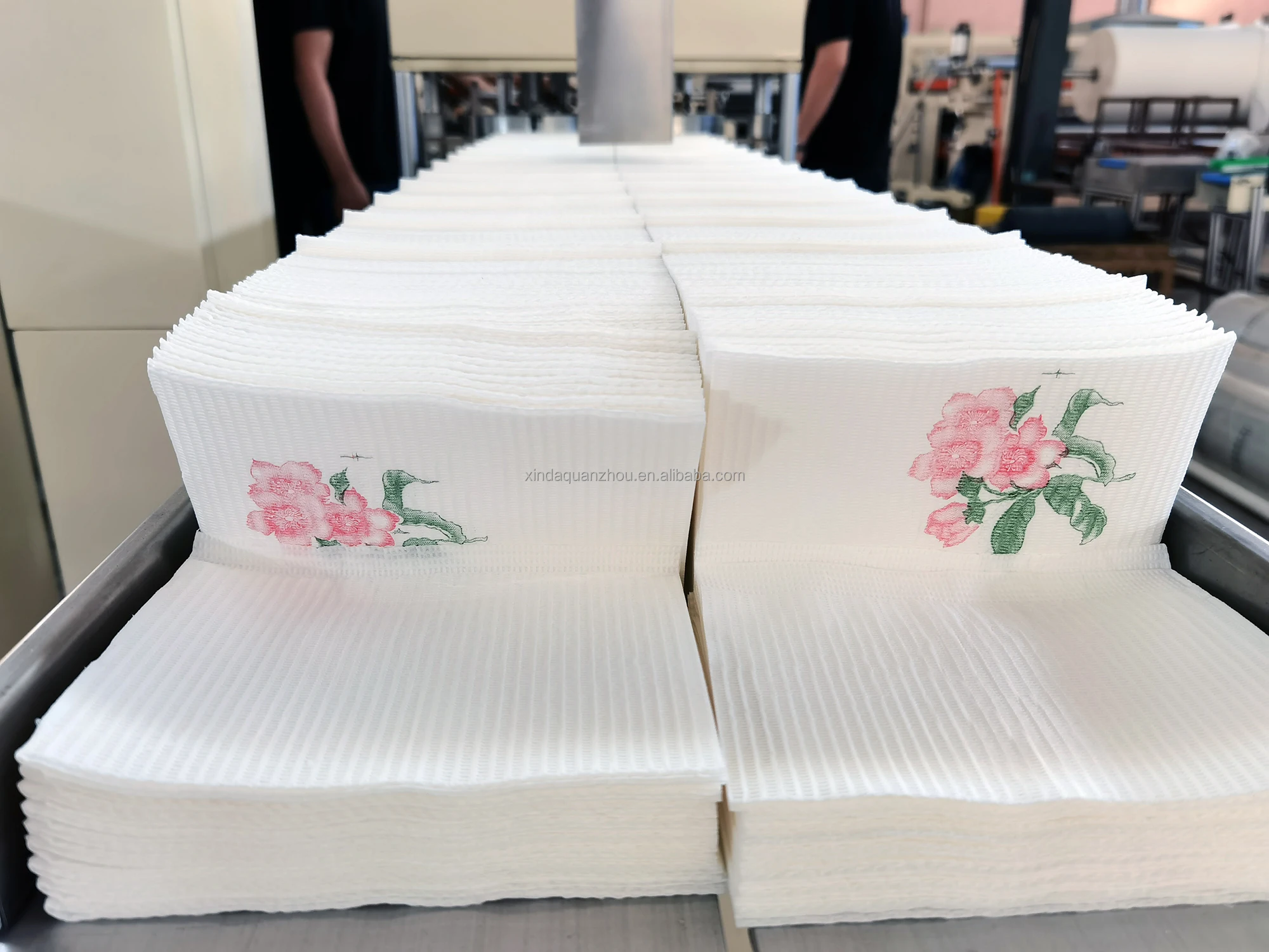 Plastic Medical Napkin Dental Bib Tissue Product Machine