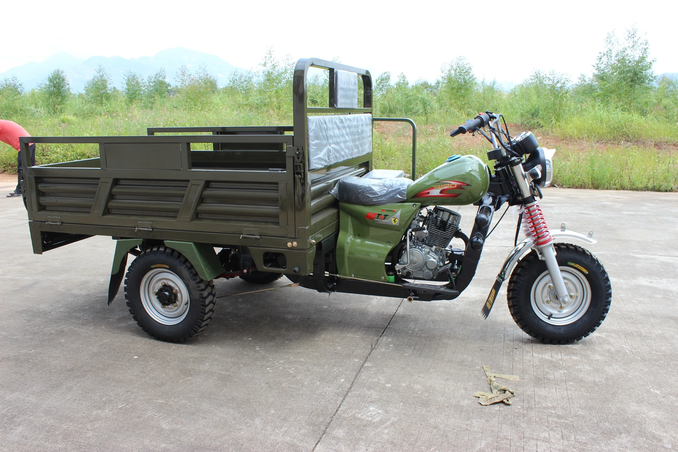 New Dumper Truck Transport Vehicle 3 Wheel Cargo Electric Tricycle China Factory