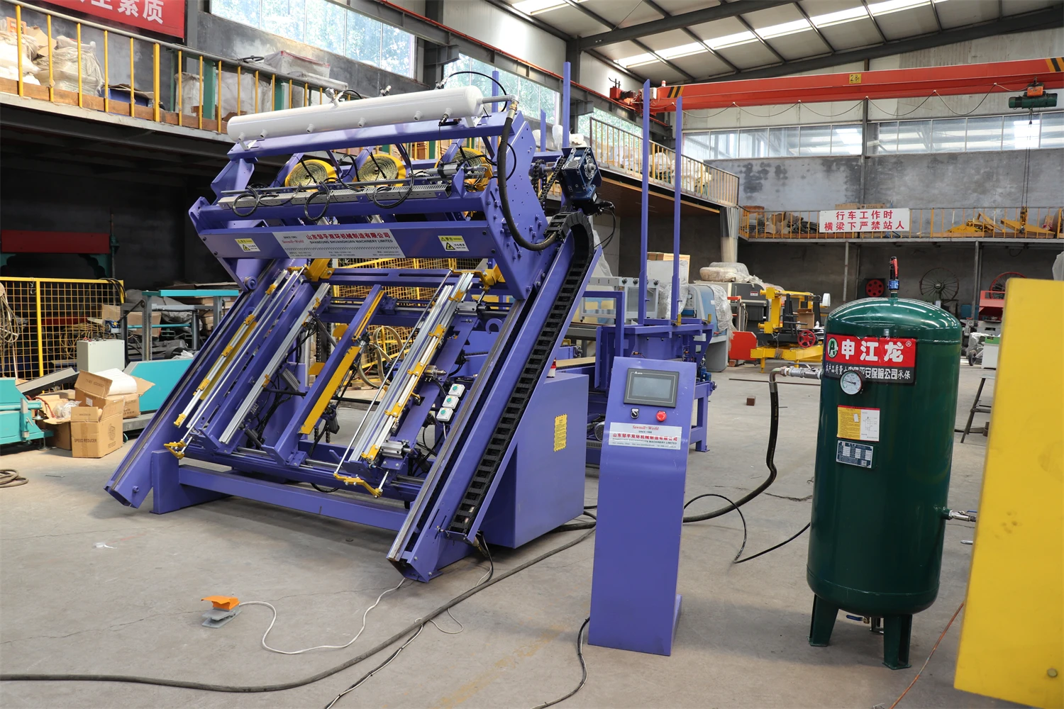 Semi-Automatic Wood Pallet Nailing Assembly Line wood pallet nailing machine